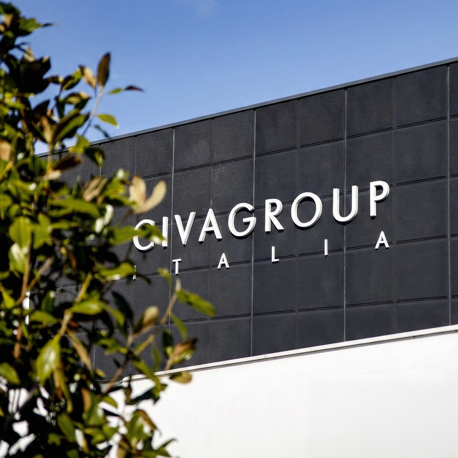Foto edificio di Civagroup con logo